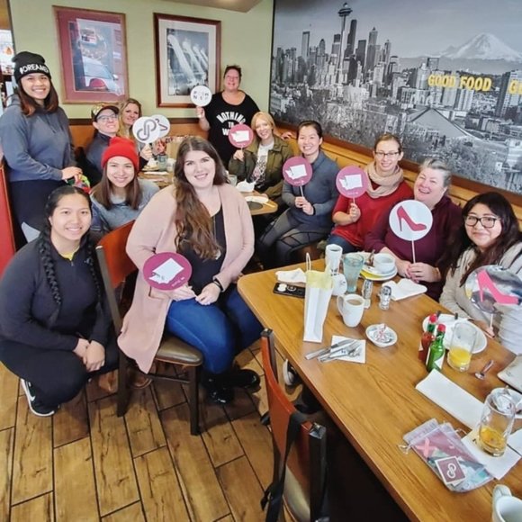 Meet your Posher, Jodee - Picture 2 of 3